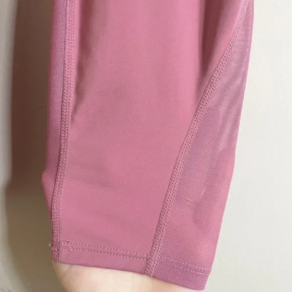 Pink rose athletic mesh detail leggings pants - Picture 3 of 7